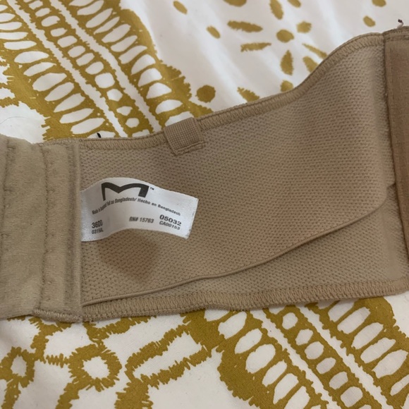 Maidenform Strapless Bra - Picture 2 of 2